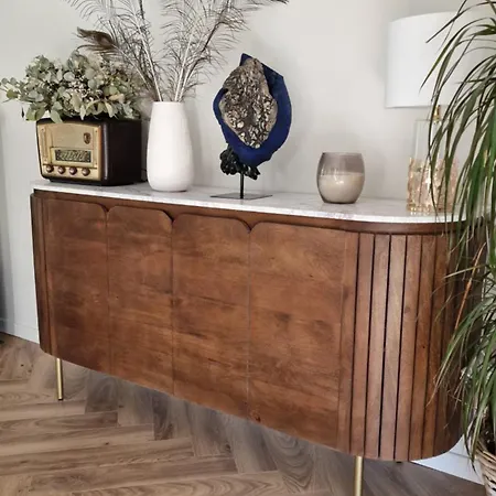 Maison Joliment Décorée Dans Un Quartier Calme Savigne-l'Eveque